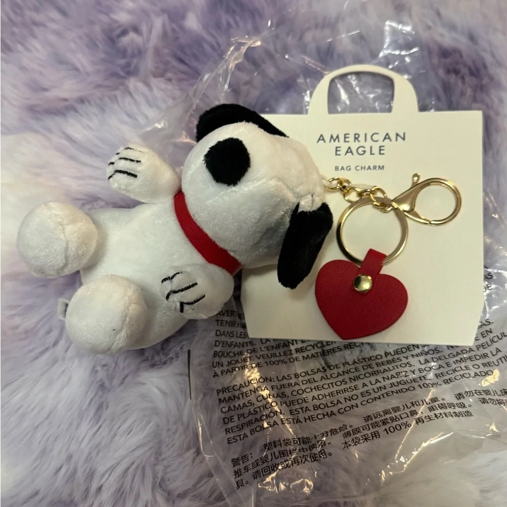 American Eagle Snoopy Keychain with Red Heart - Picture 3 of 5
